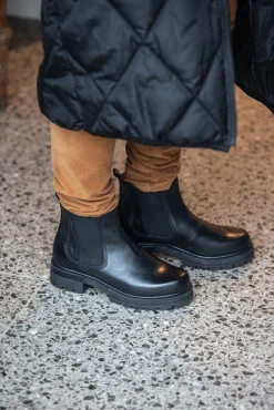 Alice Chelsea boots — Black