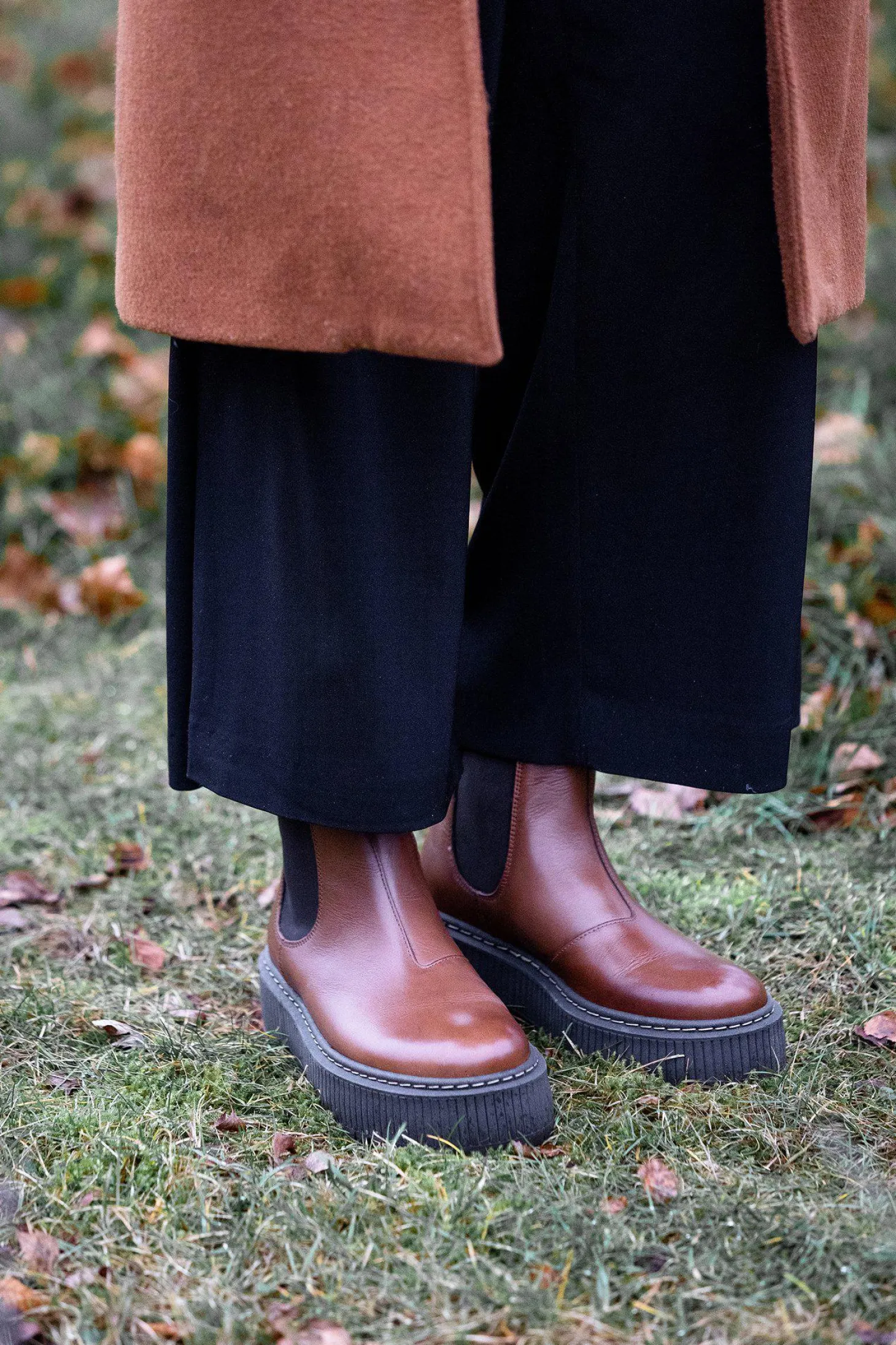 Alina Chelsea boots — Brown