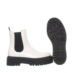 Alina Chelsea boots — Vanilla