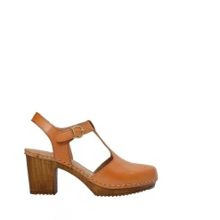 Amelia Clogs — Caramel