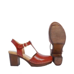 Amelia Clogs — Cognac