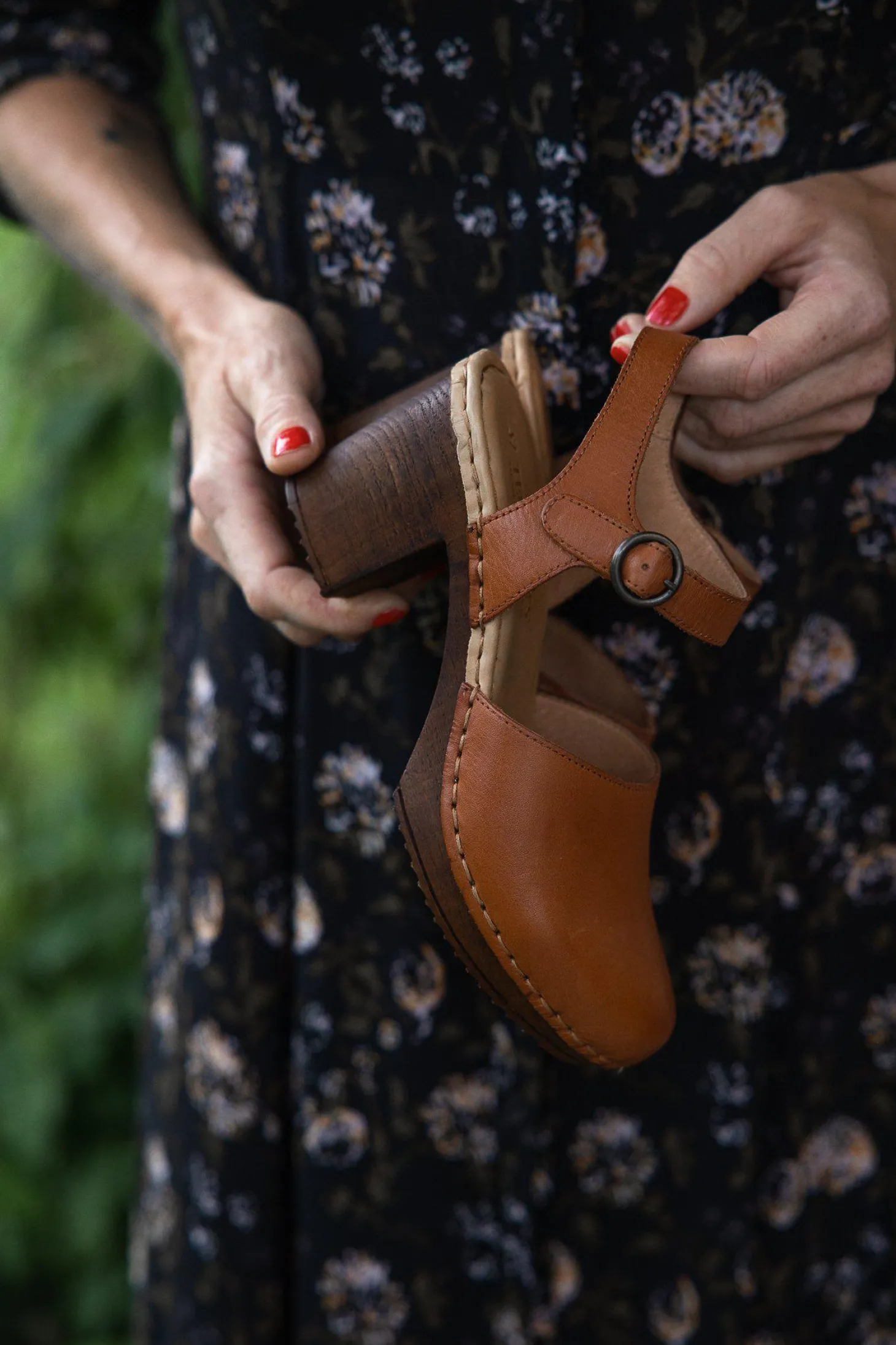 Amelia Clogs — Cognac