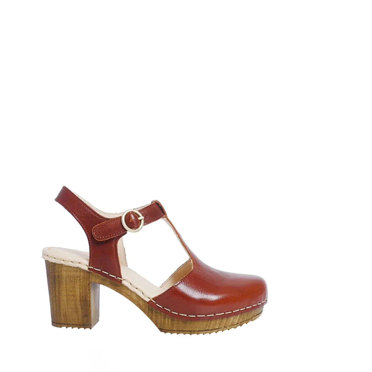 Amelia Clogs — Nutbrown
