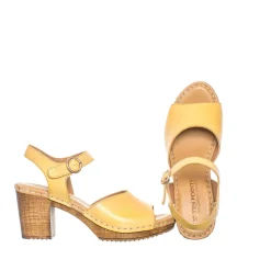 Amelia Clogs — Yellow