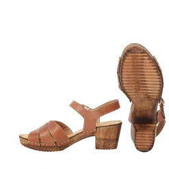 Amy Clogs — Cognac