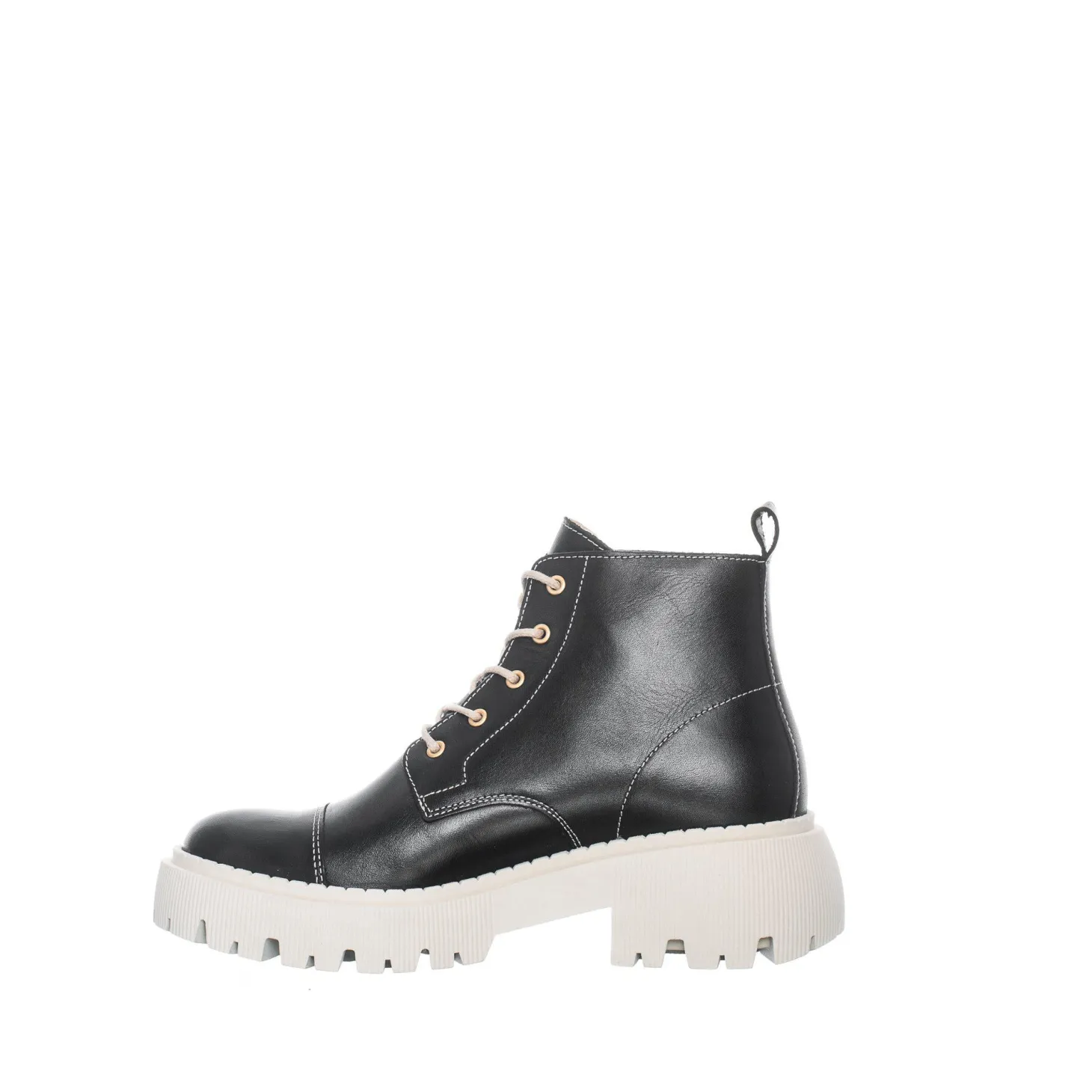 Aretha Laced boots — Black