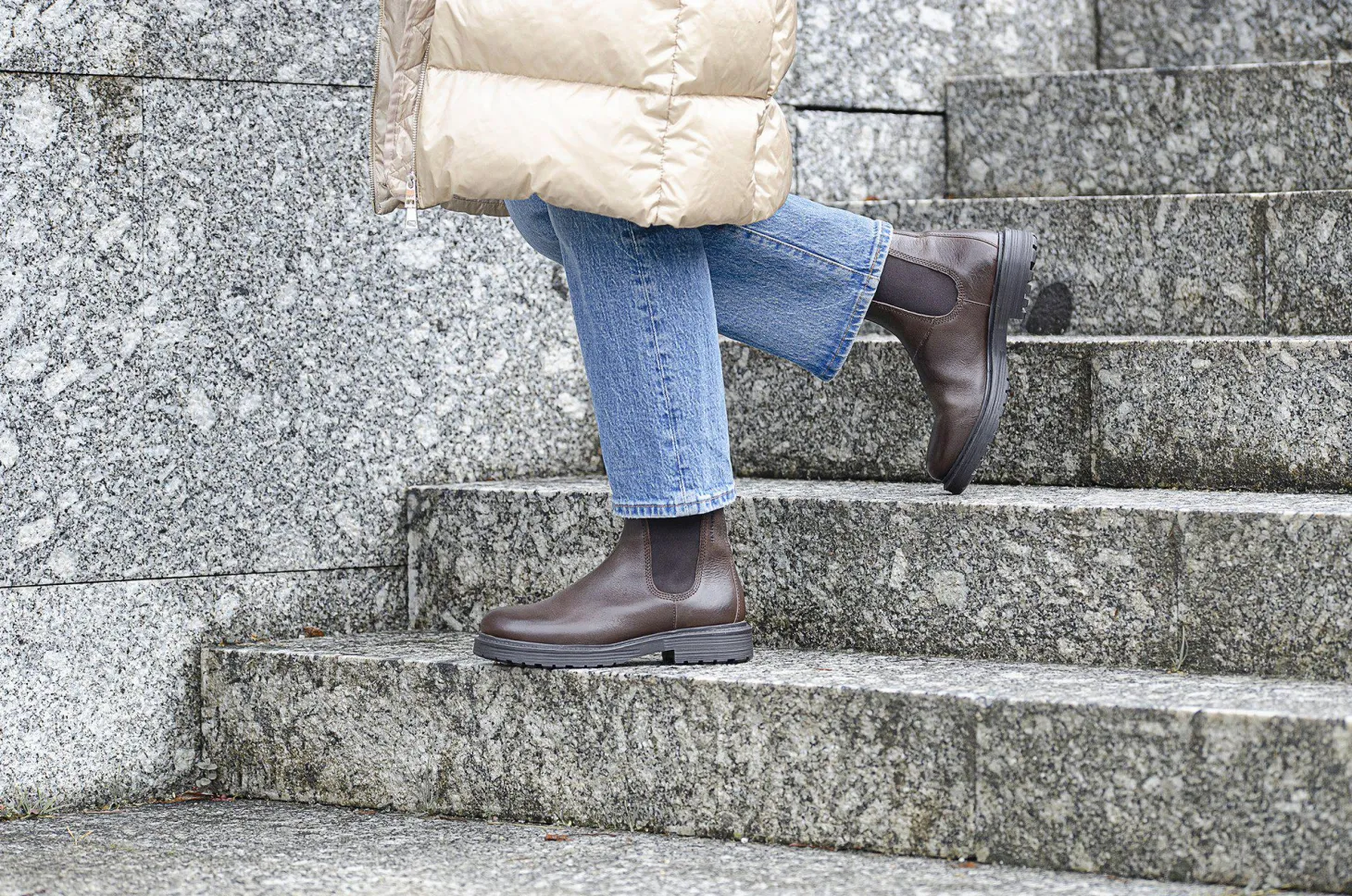 Berit Chelsea boots — Brown