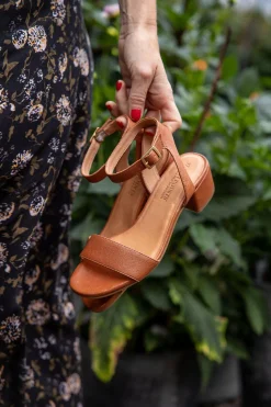 Bonnie Sandals — Cognac