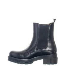 Cecilia Chelsea boots — Black
