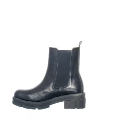 Cecilia Chelsea boots — Black