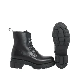 Cecilia Laced boots — Black