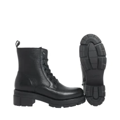 Cecilia Laced boots — Black