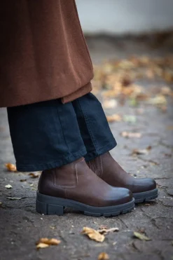 Cecilia Tall shaft boots — Nutbrown