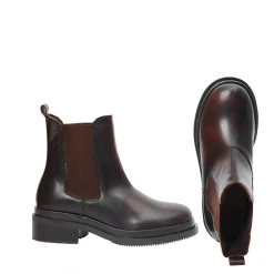 Felina Chelsea boots — Brandy