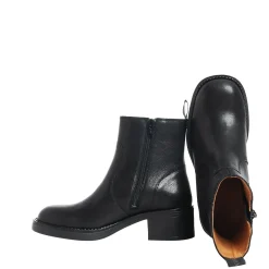 Ingrid Ankle boots — Black