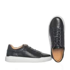 Isolde Sneakers — Black