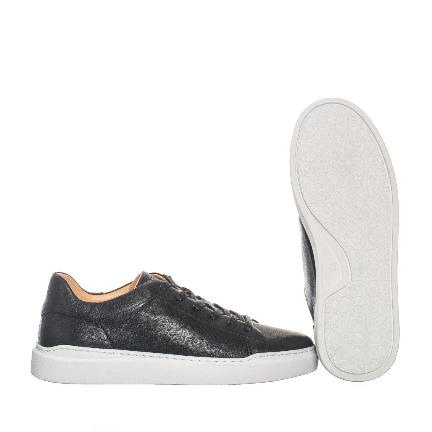 Isolde Sneakers — Black