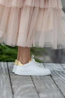Isolde Sneakers — White/gold