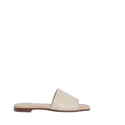 Madeleine Slip-in — Sand