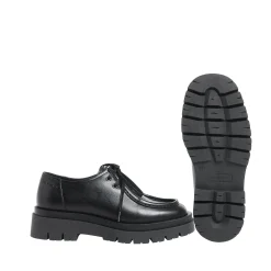 Margaret Laced shoes — Black