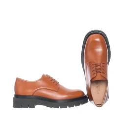 Margaret Laced shoes — Cognac