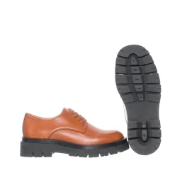 Margaret Laced shoes — Cognac