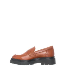Margaret Loafers — Cognac