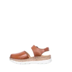 Maya Sandals — Cognac