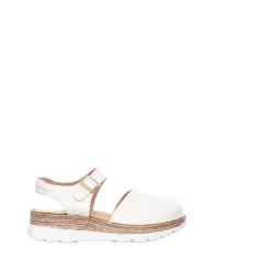 Maya Sandals — Vanilla