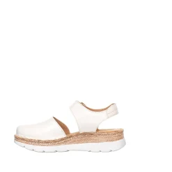 Maya Sandals — Vanilla