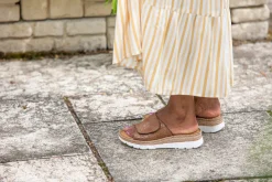 Maya Slip-in — Cognac
