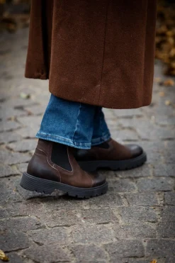 Mimmi Chelsea boots — Nutbrown