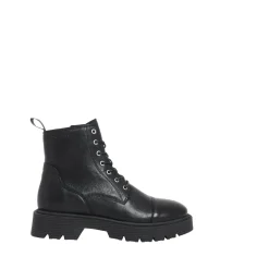 Mimmi Laced boots — Black