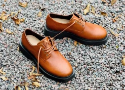 Mimmi Laced shoes — Cognac
