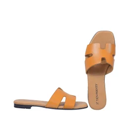 New Madeleine Slip-in — Caramel