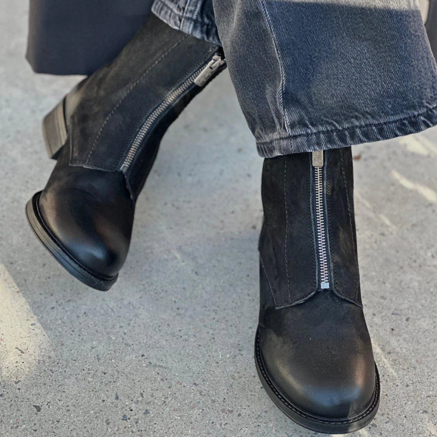 Pandora Ankle boots — Black