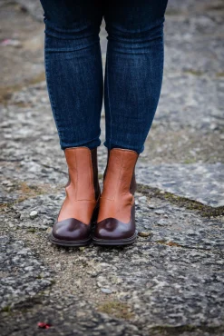 Pandora Chelsea boots — Cognac