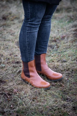 Pandora Chelsea boots — Cognac