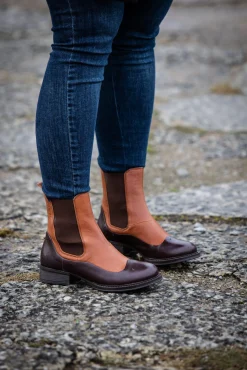 Pandora Chelsea boots — Cognac
