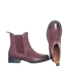Pandora Chelsea boots — Wine