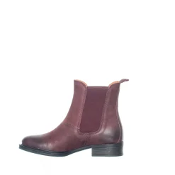 Pandora Chelsea boots — Wine