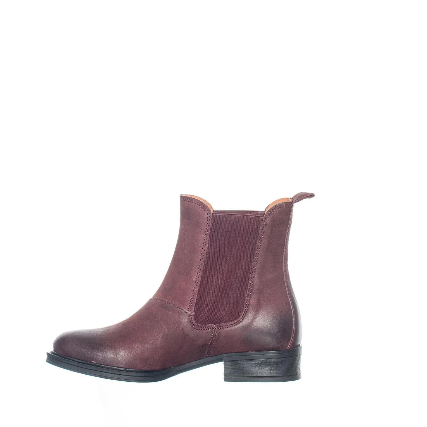 Pandora Chelsea boots — Wine