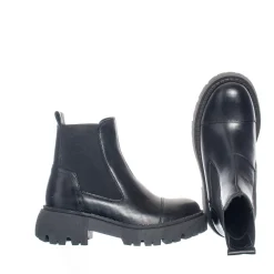 Pandora Chunky Chelsea boots — Black