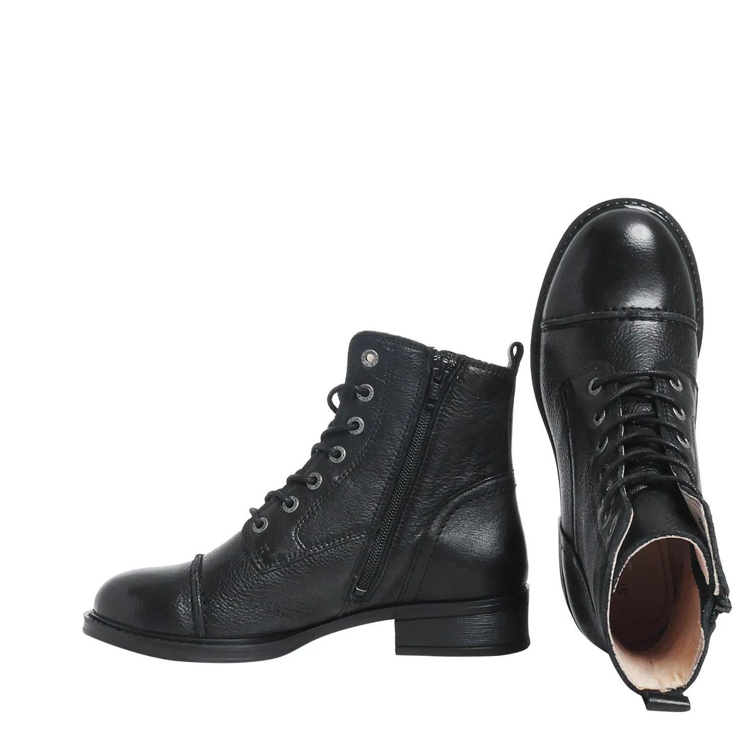 Pandora Laced boots — Black