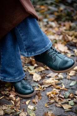 Pandora Laced boots — Botanical green