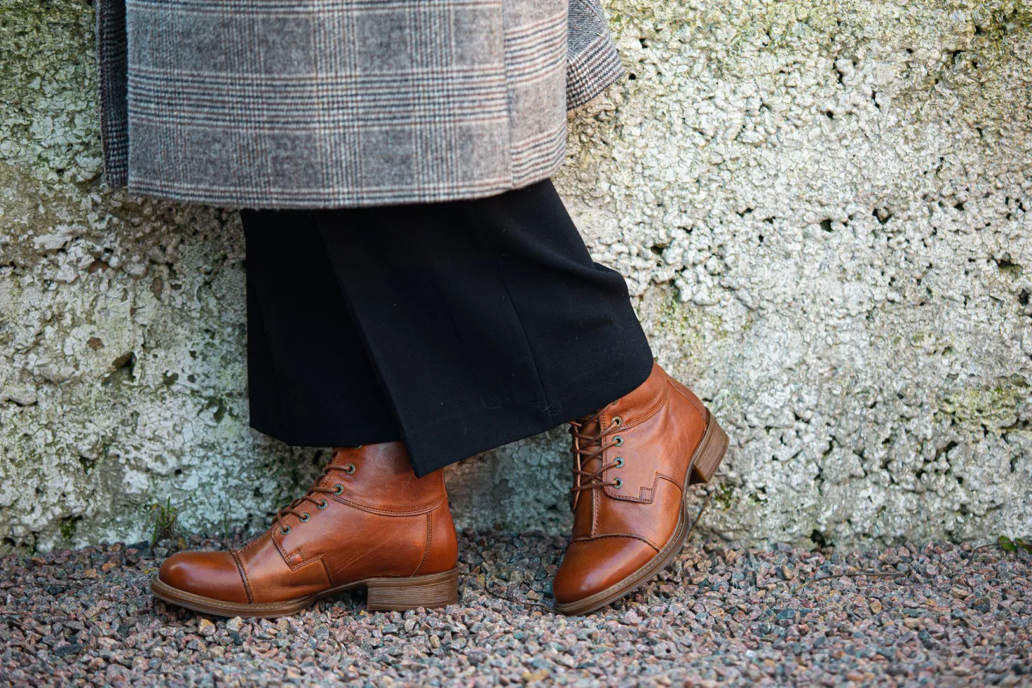 Pandora Laced boots — Cognac