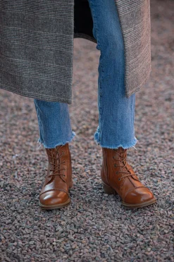 Pandora Laced boots — Cognac