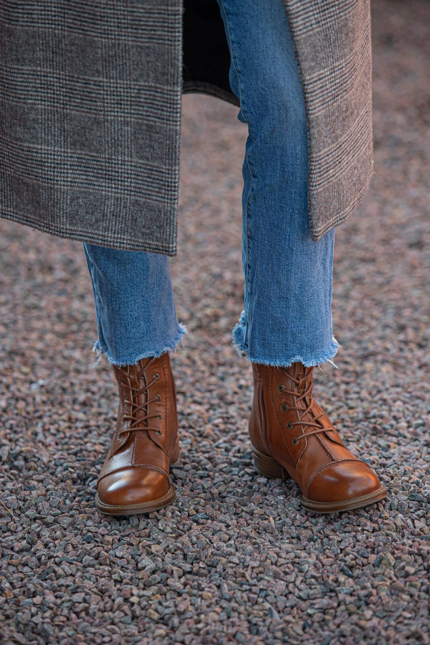 Pandora Laced boots — Cognac