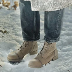 Pandora Laced boots — Taupe