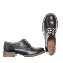 Pandora Laced shoes — Black